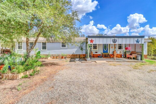 107 SW Forest Hill Cv, Dale