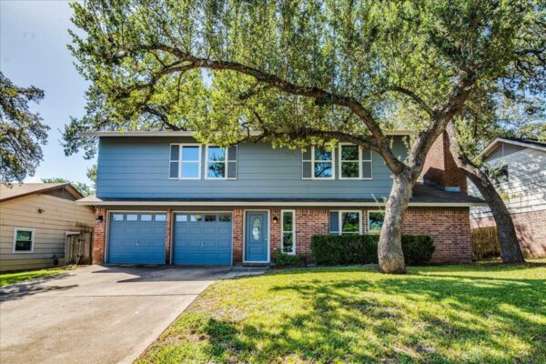 8419 Seminary Ridge Dr, Austin