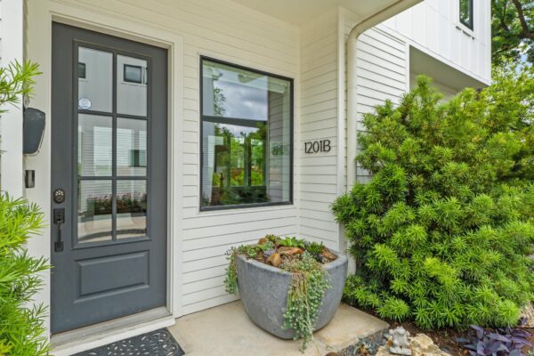 1201 W 39th 1/2 St #B, Austin