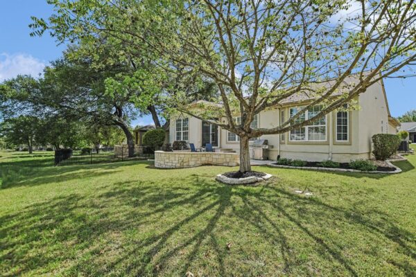 305 Rosecliff Dr, Georgetown