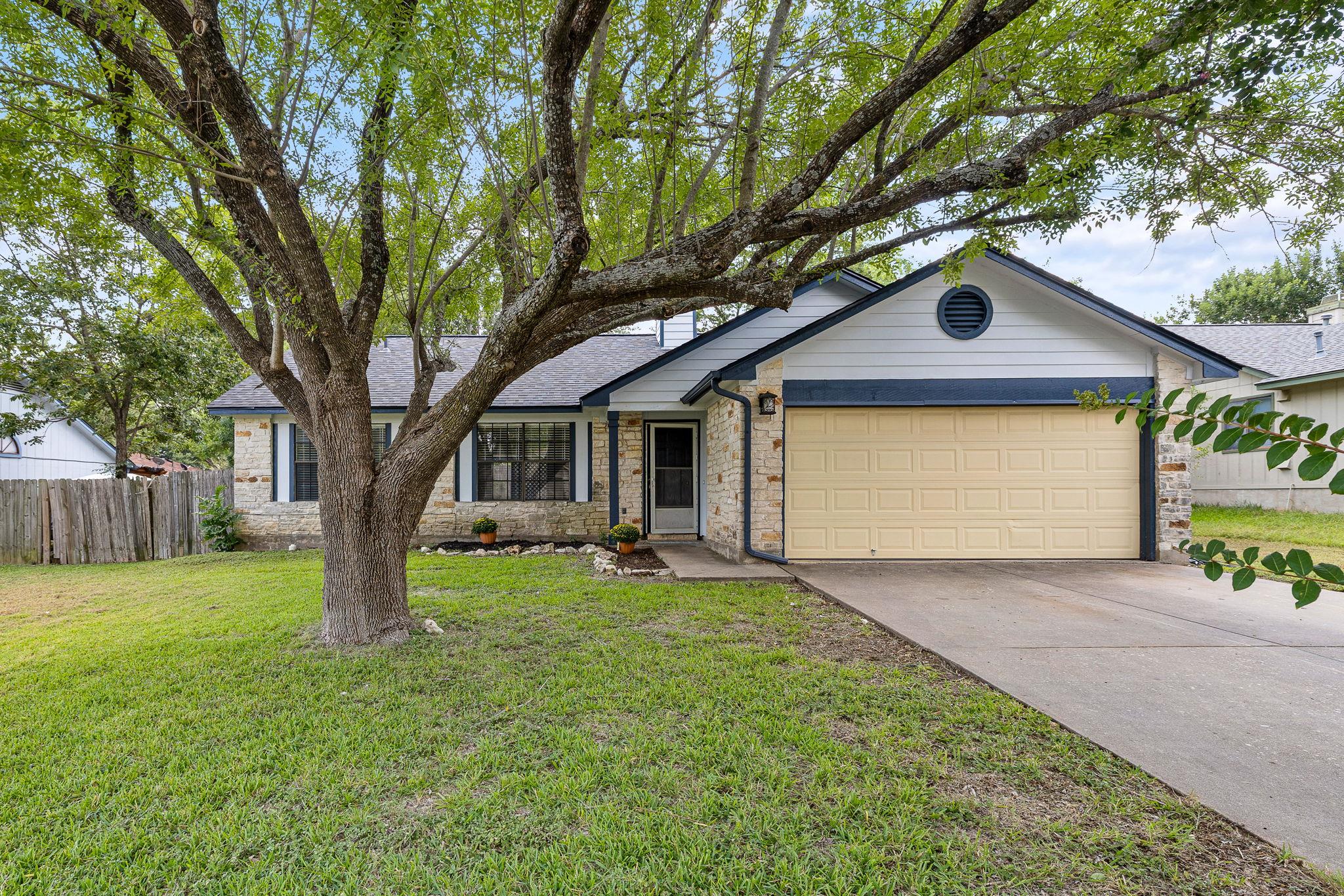 1705 Laurel Path, Round Rock