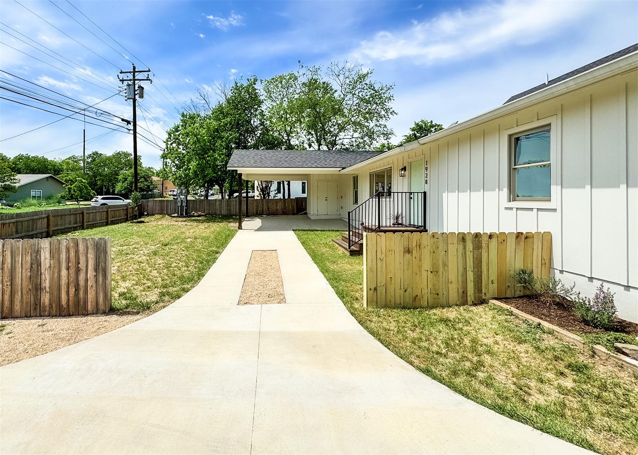 1928 Miles Ave #1, Austin