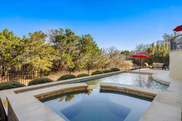 521 Horseback Holw, Austin