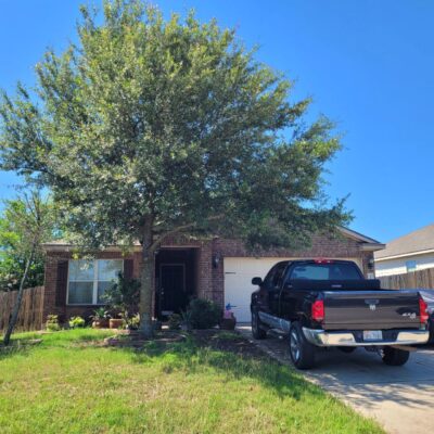 108 Judge King Dr, Jarrell