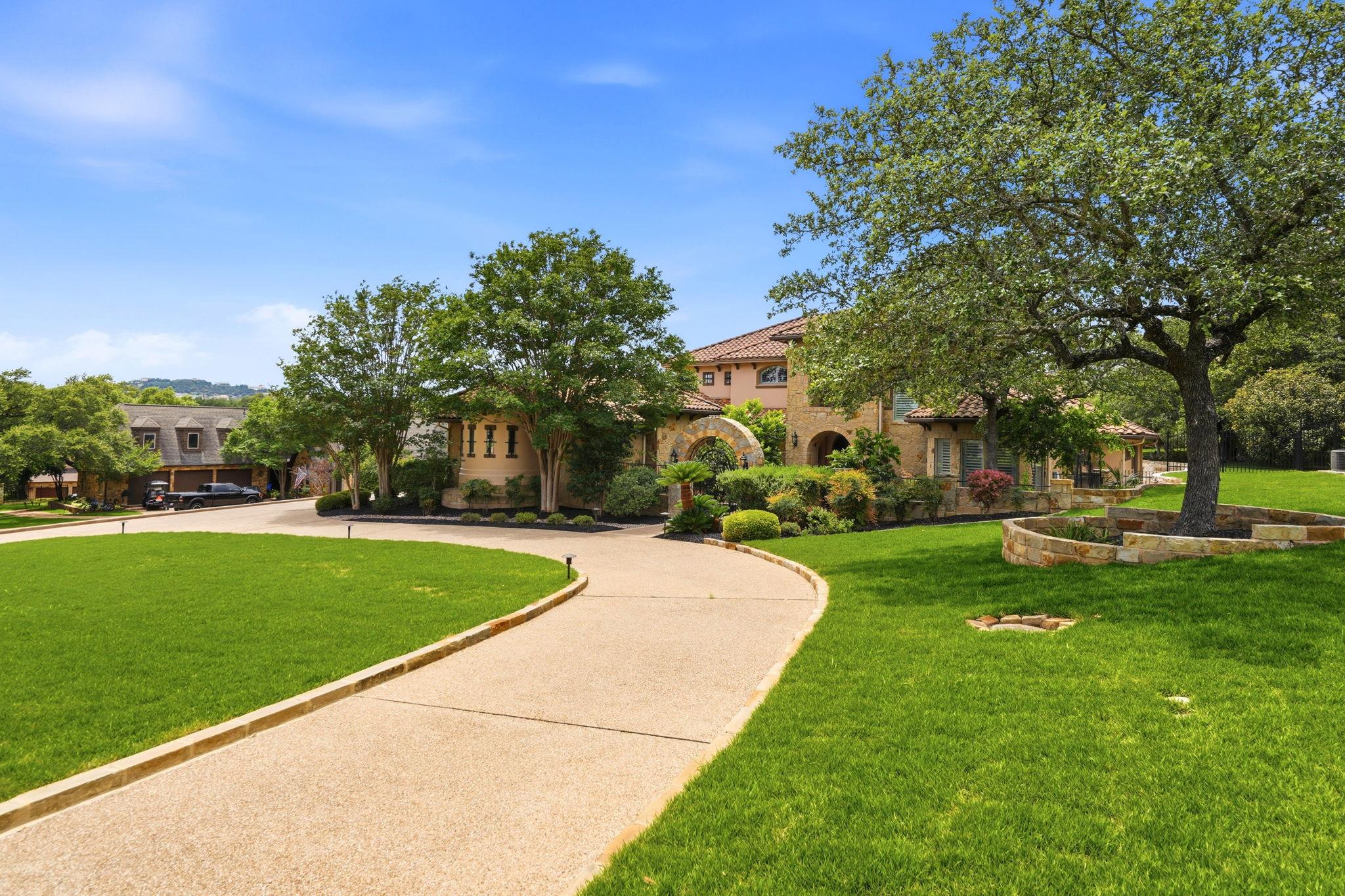 104 Kollmeyer Cir, Austin, TX 78734