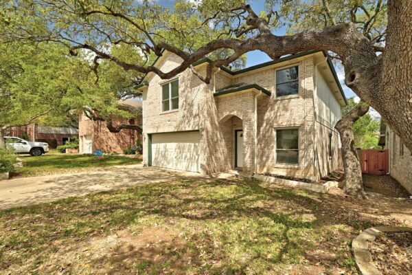 5812 Kayview Dr, Austin