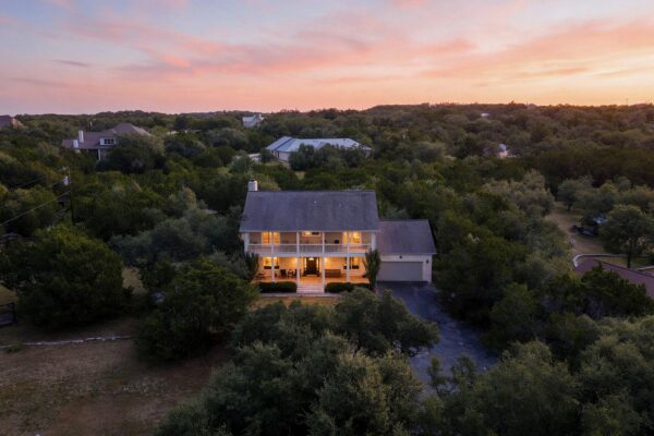 701 Cottonwood Creek Rd, Dripping Springs