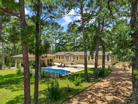 438 Kellar Rd, Smithville