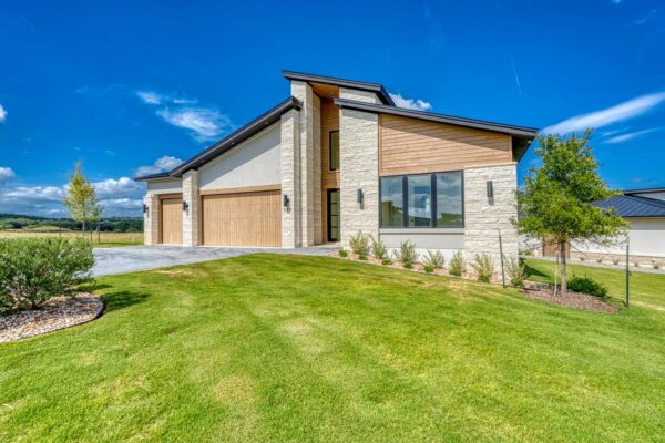 549 Mayapple Dr, Horseshoe Bay