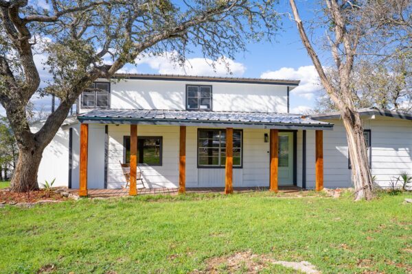 1012 Hill St, Burnet
