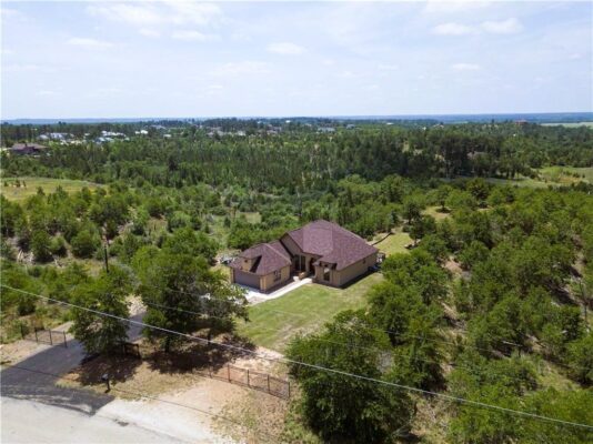 509 Kaanapali Ln, Bastrop