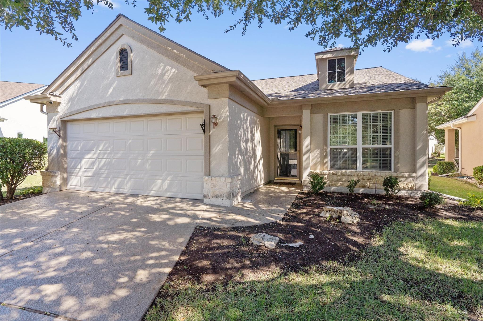 106 Hummingbird Cv, Georgetown, TX 78633
