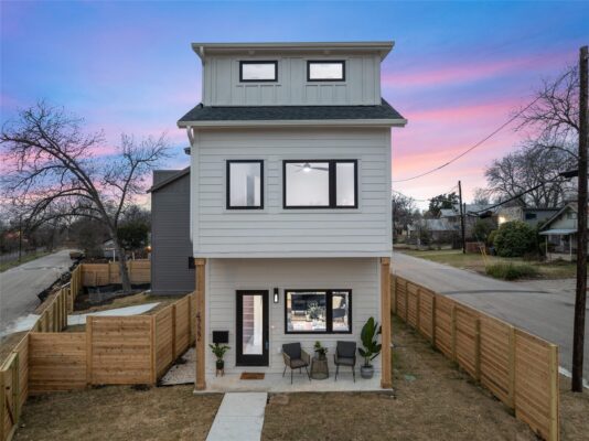 6309 Walnut Hills Dr #B, Austin