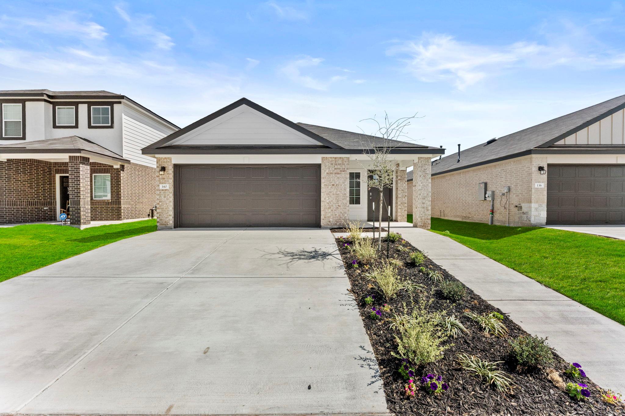 140 RAYMONDVILLE Path, San Marcos, TX 78666