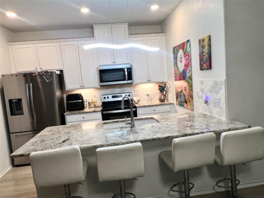 504 Barbary Coast Ln, Jarrell