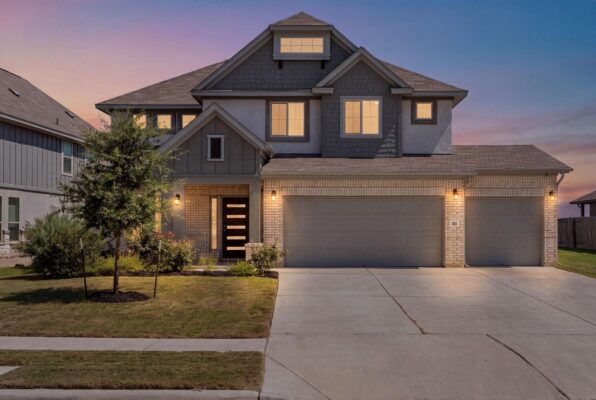 167 Dogvane Cir, Kyle