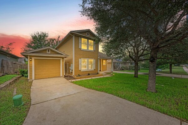 18108 Belfry Pass, Manor