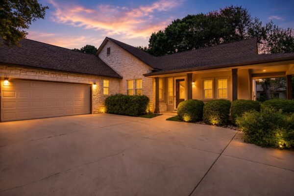 102 Wild Rose Dr, Georgetown