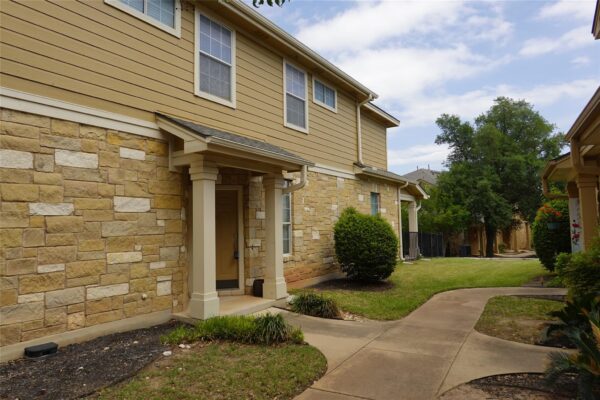 16100 S Great Oaks Dr #1902, Round Rock