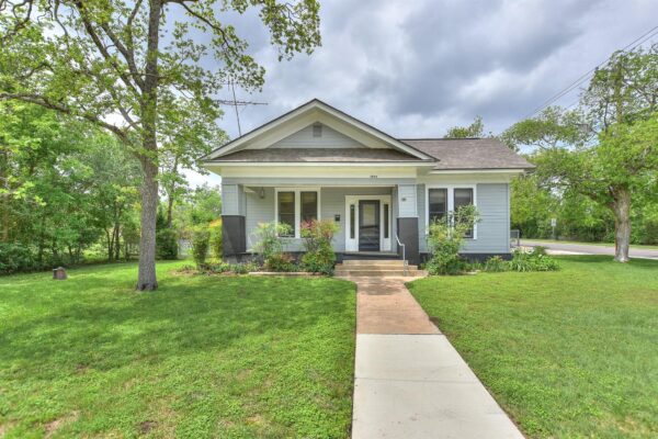 1504 Maple St, Georgetown