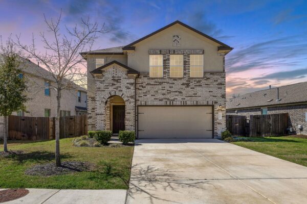 8002 Prairie Rye Dr, Lago Vista