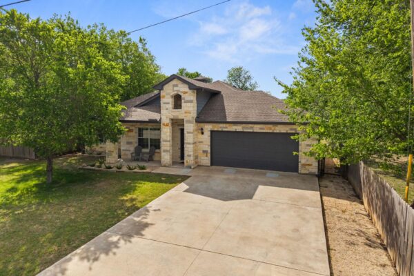 139 Waikakaaua Dr, Bastrop