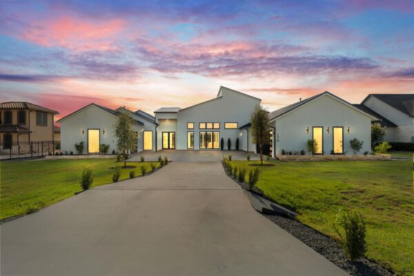 178 Dally Ct, Dripping Springs