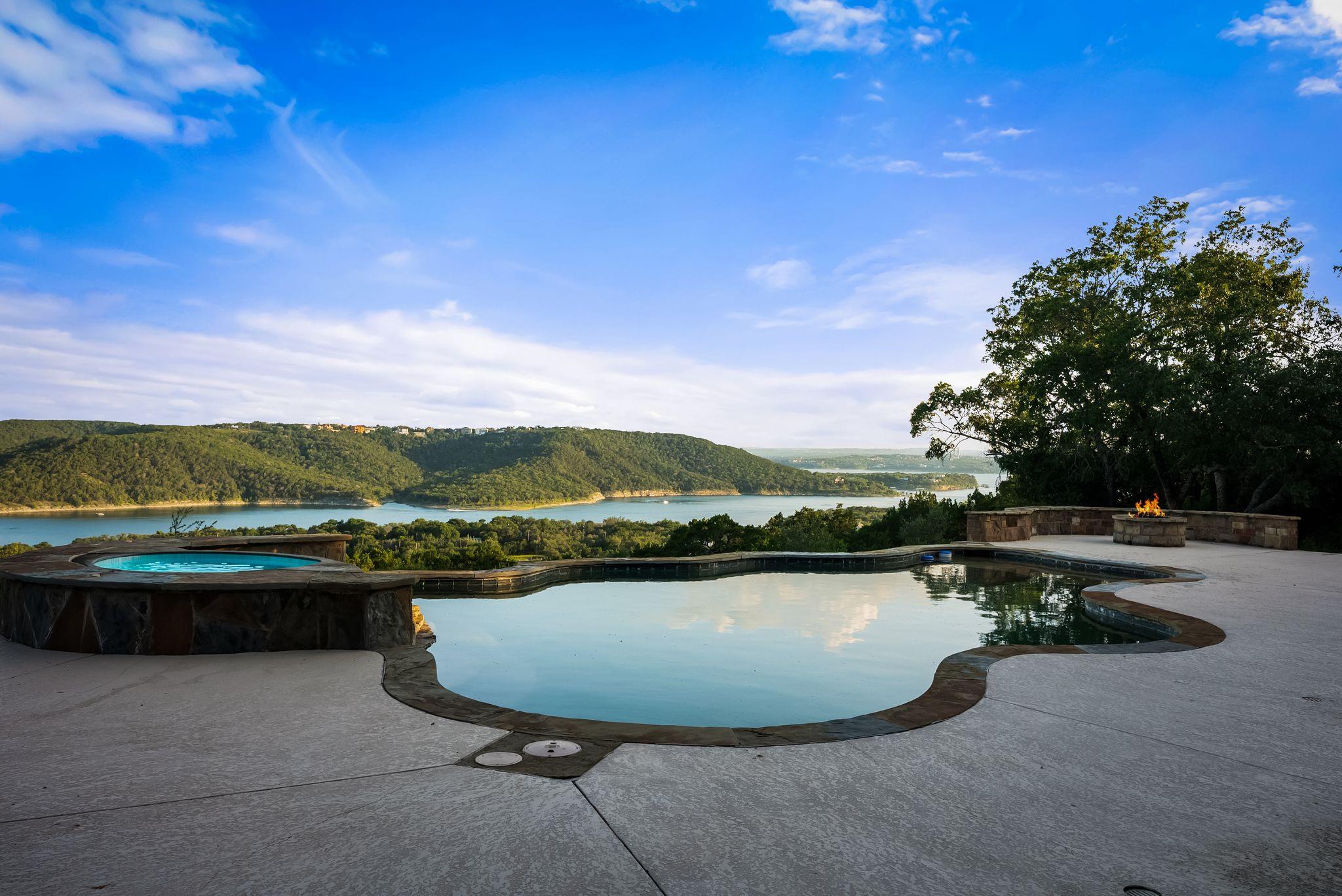 8145 Lake Mountain Ln, Leander, TX 78641