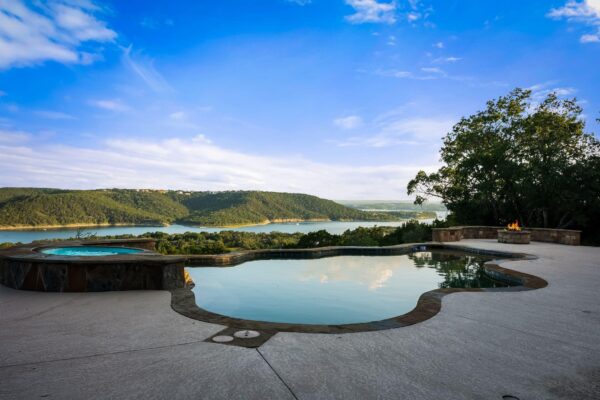8145 Lake Mountain Ln, Leander
