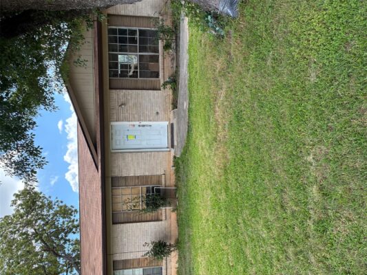 2006 FARNSWOOD Dr, Round Rock