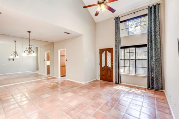 10819 Crown Colony Dr #19, Austin
