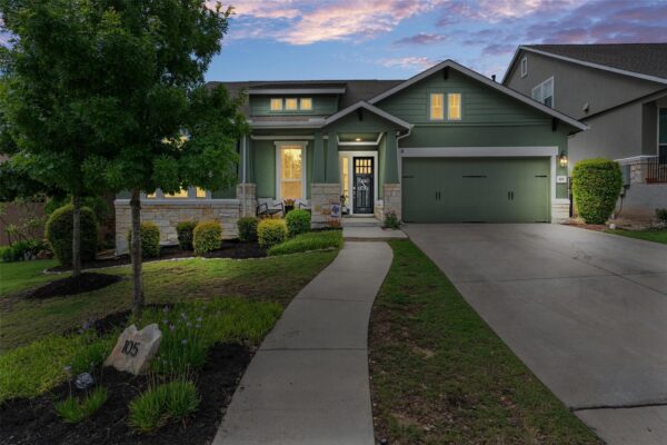 105 Fatorria Cv, Georgetown