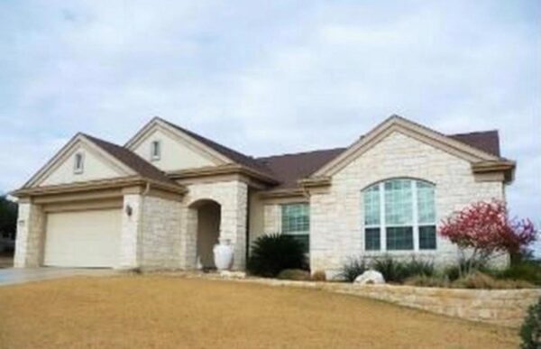 305 San Saba Dr, Georgetown