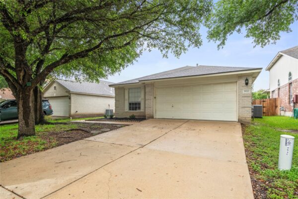 3920 Whitey Ford Way, Round Rock