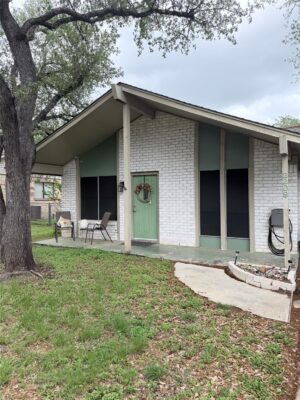 2208 N Cannes Dr, Cedar Park