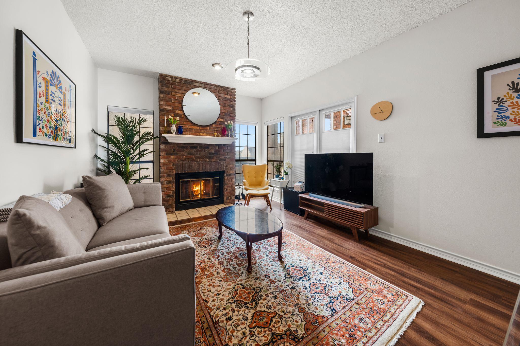 3001 CEDAR St #310, Austin, TX 78705