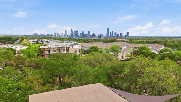 2608 Del Curto Rd #3, Austin