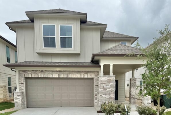 389 Young St, Buda
