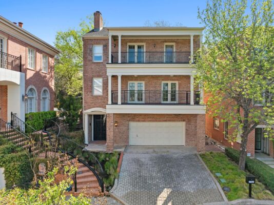 2702 Hillview Green Ln, Austin