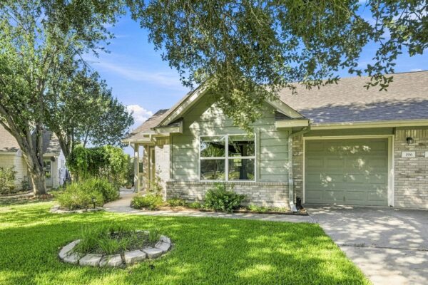 196 Prairie Springs Loop, Georgetown