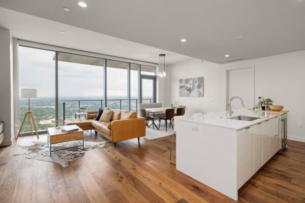 44 East Ave #4305, Austin