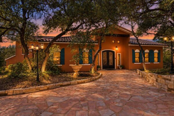 653 Saddleridge Dr, Wimberley