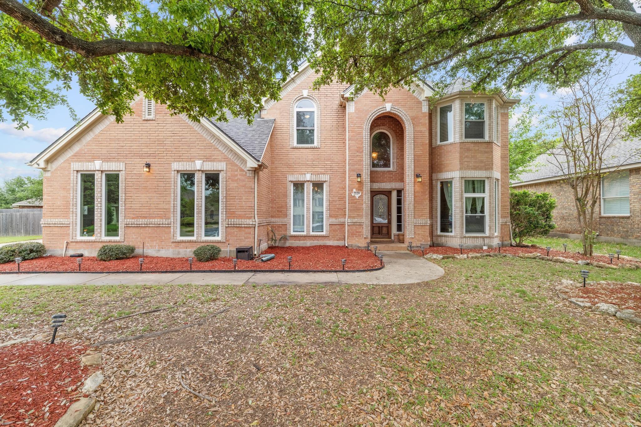2129 Clear Lake Pl, Round Rock, TX 78665