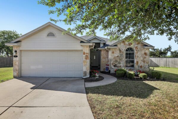 901 Kenneys Way, Round Rock