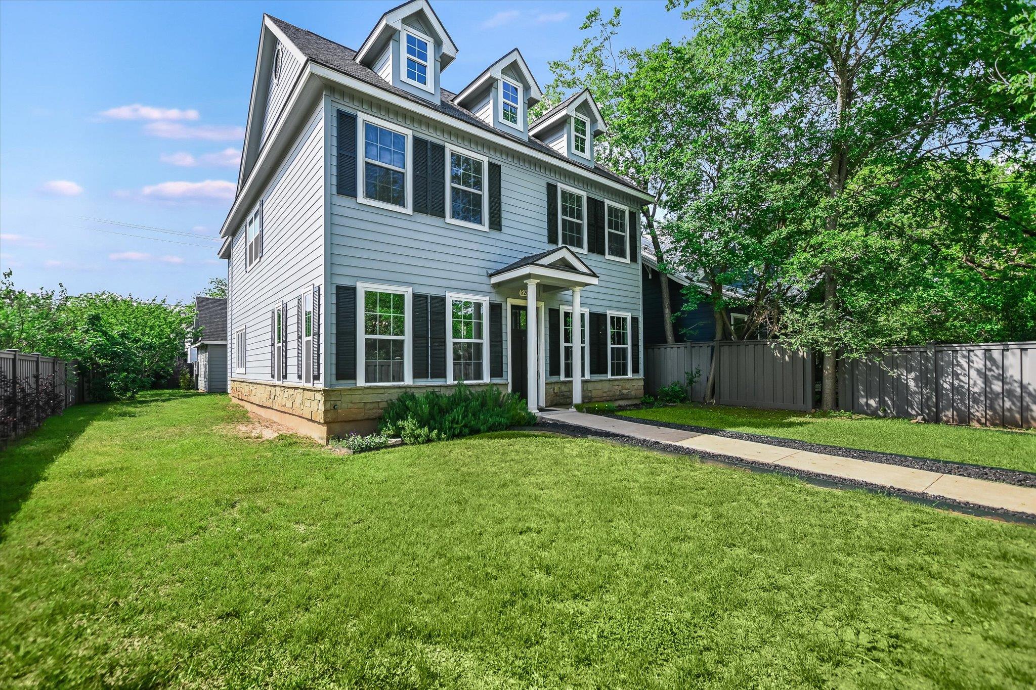 5200 Avenue H None, Austin, TX 78751