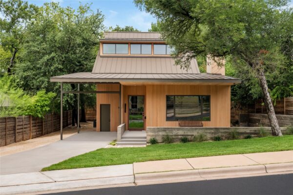 1102 Charlotte St, Austin
