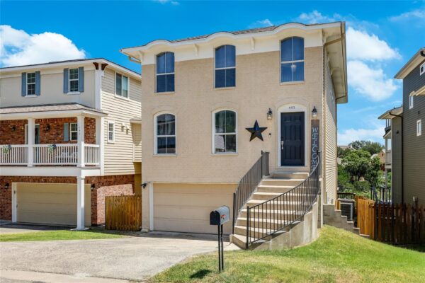 445 Venture Blvd S, Point Venture