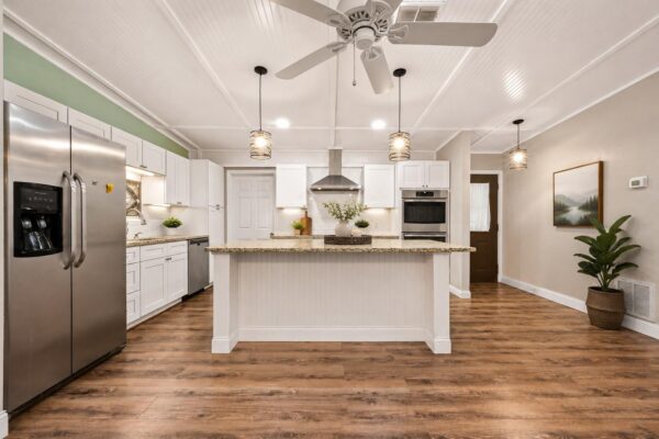 102 Rivercrest St, Luling
