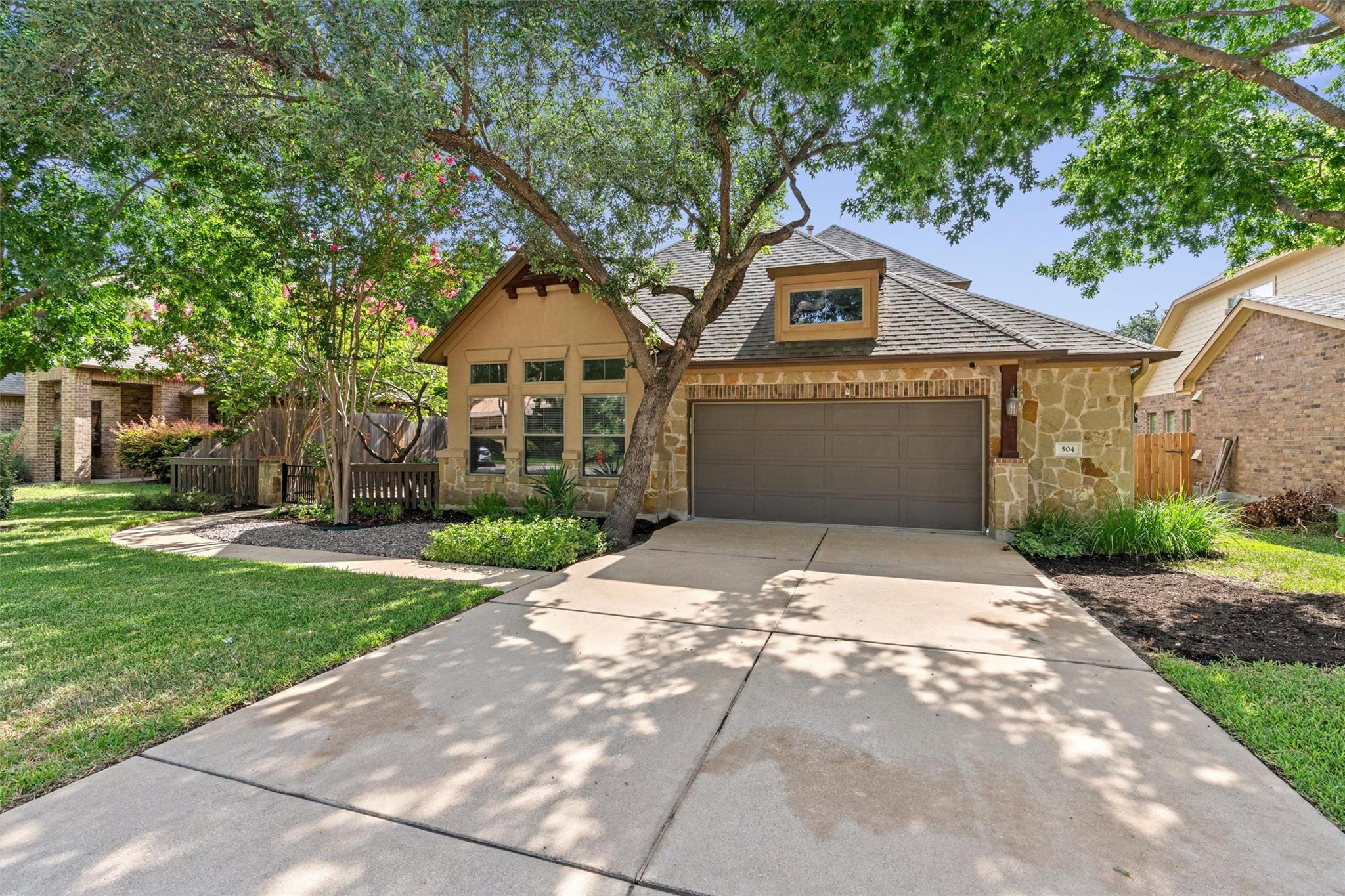 504 S Gadwall Ln, Cedar Park, TX 78613