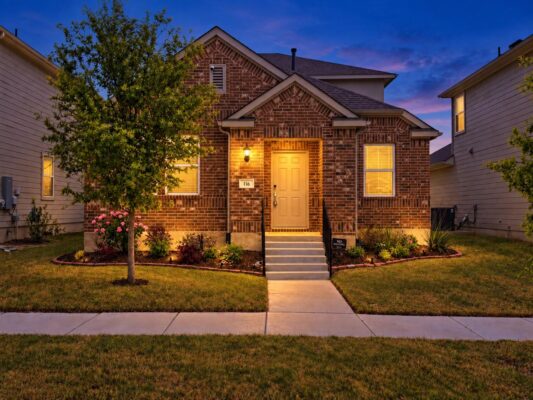 116 Gracie Way, Hutto